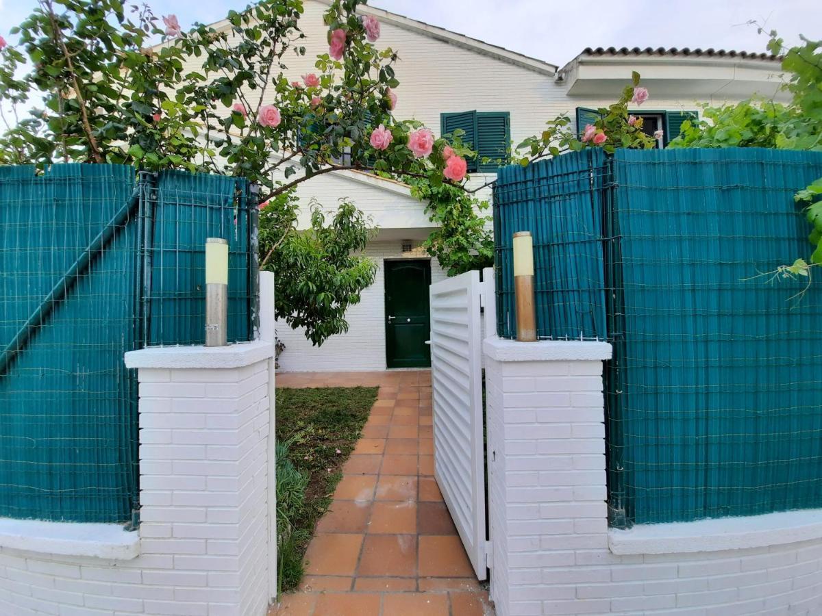 Cosy House With Garden Infront Of The Sea Διαμέρισμα Creixell Εξωτερικό φωτογραφία